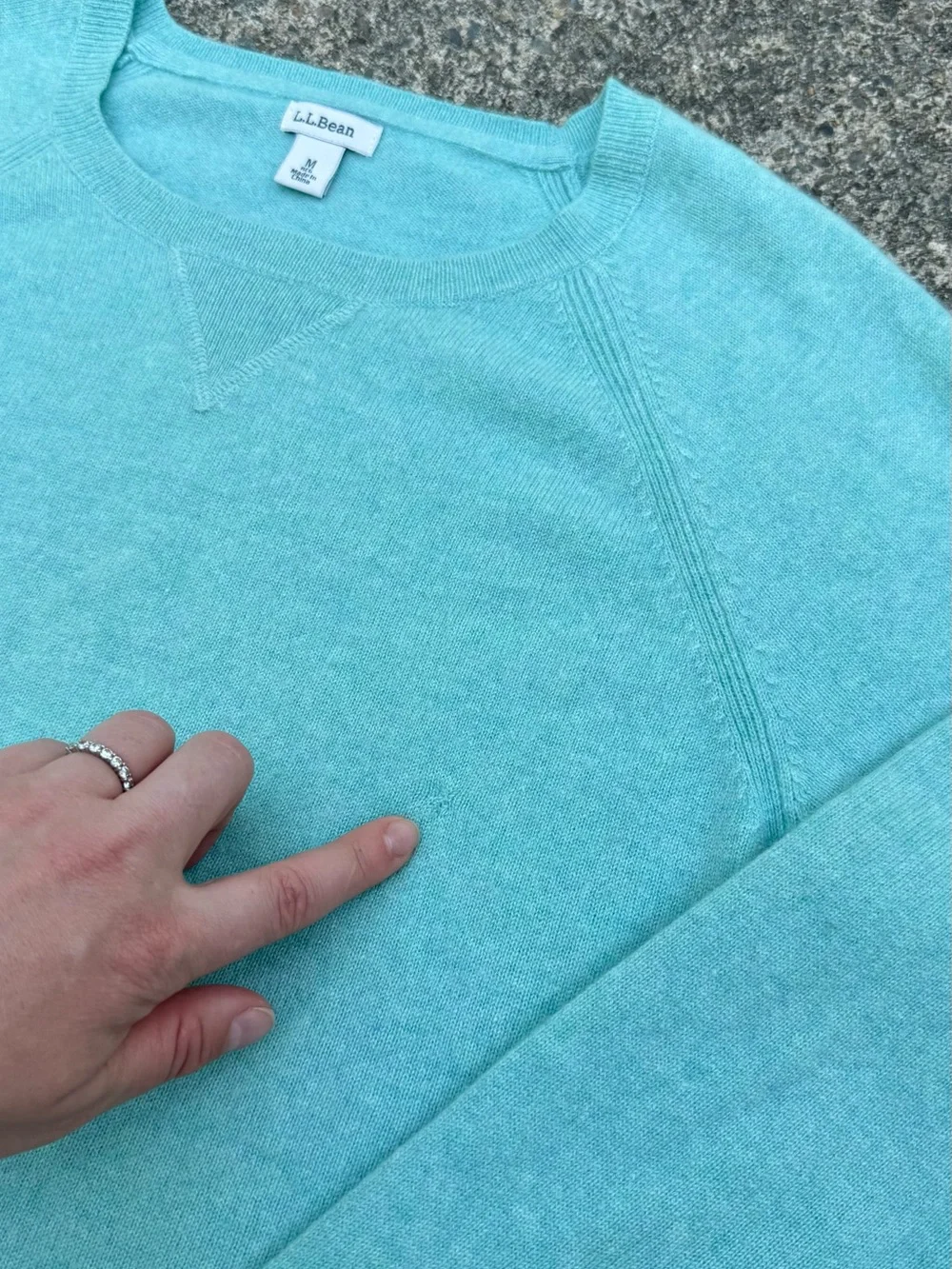 L.L. Bean Women’s Aqua Crewneck Sweater - Picture 9 of 9